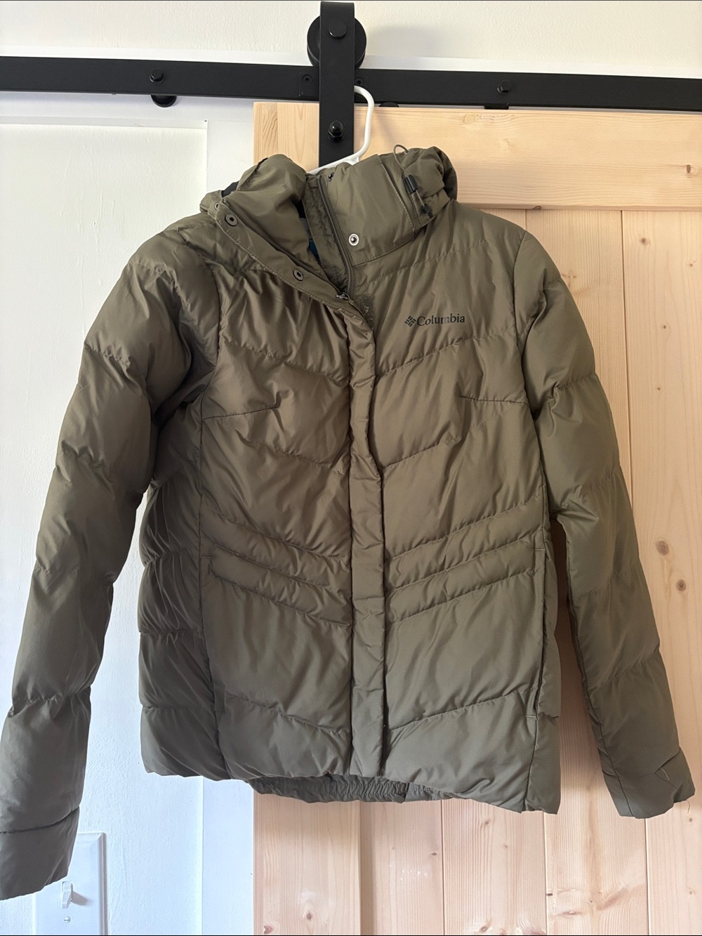Columbia Men's Olive Hooded Puffer Jacket